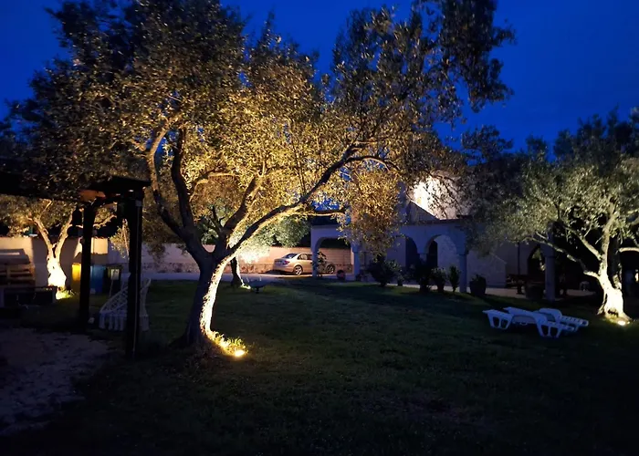 Olive Garden 2 * Peroj