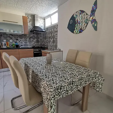 Апартаменты Olive Garden 2 *