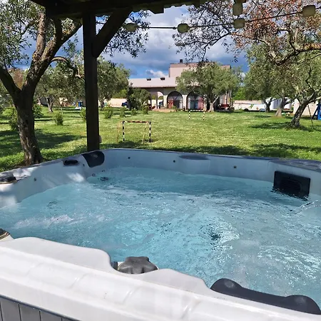 Appartamento Olive Garden 2 Peroj